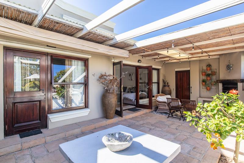 6 Bedroom Property for Sale in Plumstead Western Cape